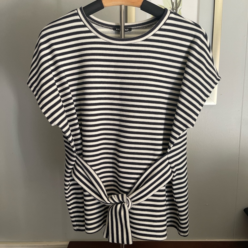Express Black and White Striped Short Sleeve Top
